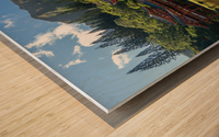 Byodo In buddhist temple under the tall mountain range Wood print