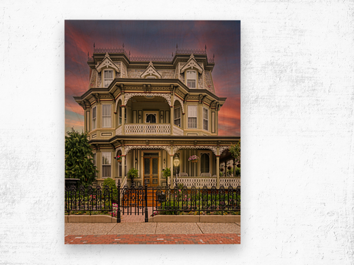 Victorian home in Cape May New Jersey Wood print